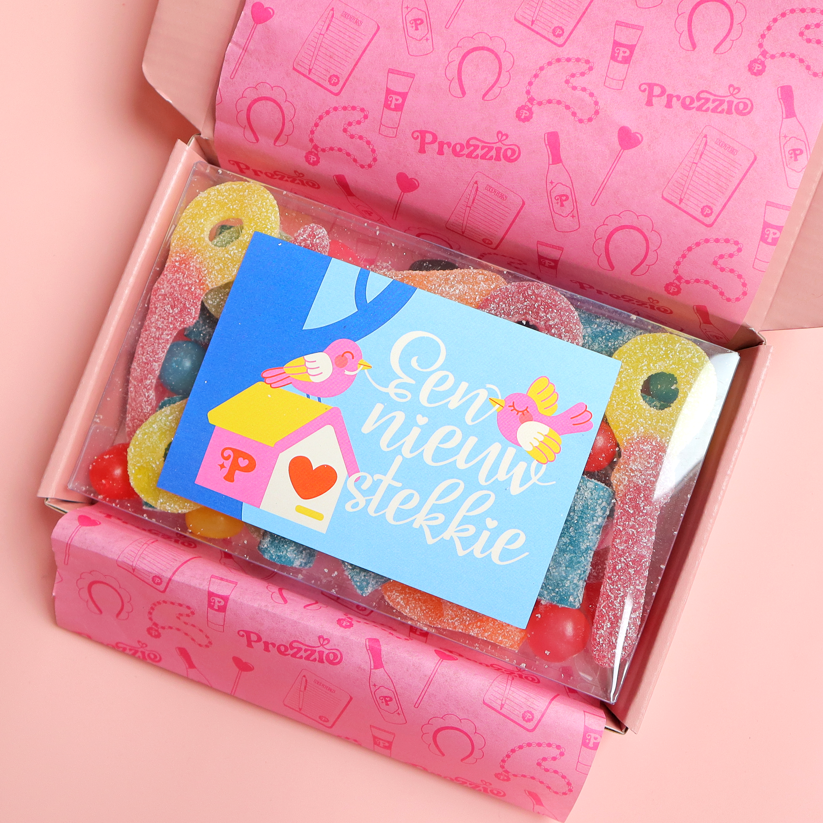 klein housewarming cadeau per post snoep brievenbus